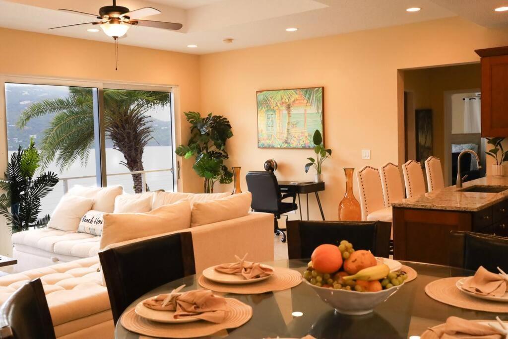 Sailfish Villa Luxury Beachfront Estate Magens Bay Cruz Bay ภายนอก รูปภาพ