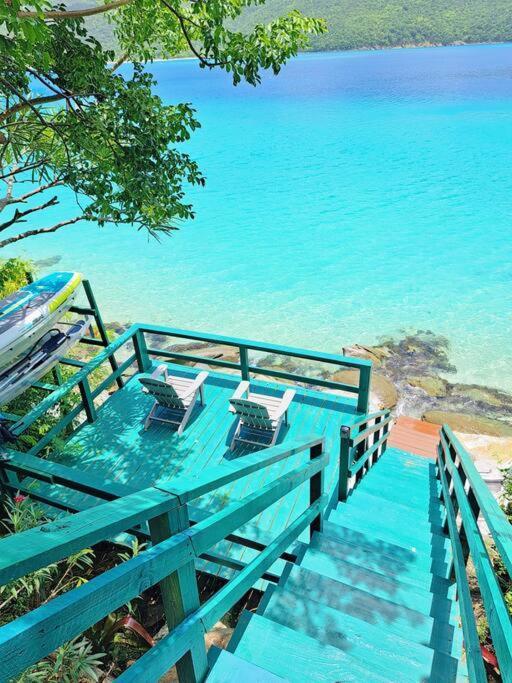 Sailfish Villa Luxury Beachfront Estate Magens Bay Cruz Bay ภายนอก รูปภาพ